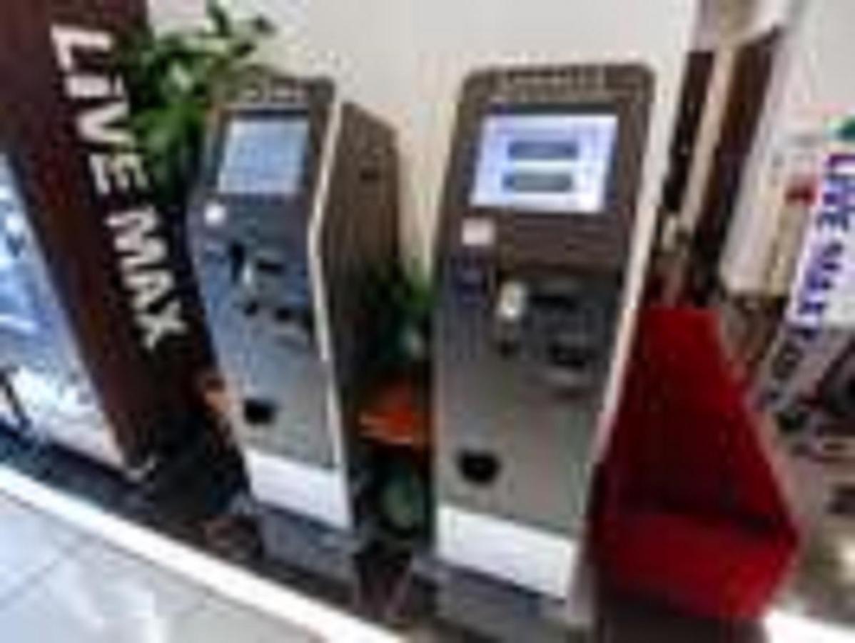 Hotel Livemax Окаяма Екстериор снимка